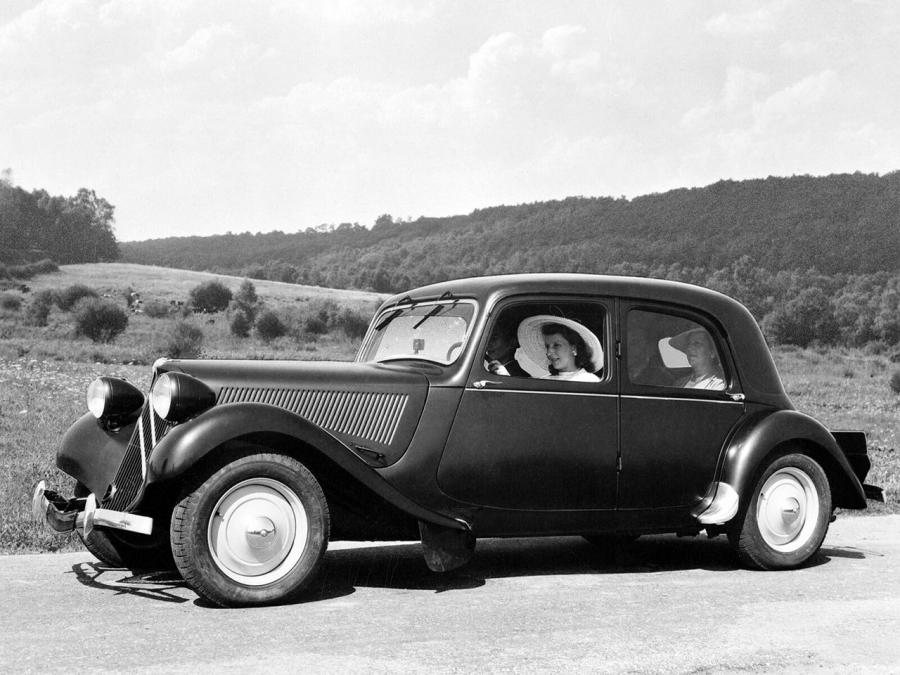  Citroen Traction Avant 1934 года  (фото 52 из 59)